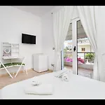 شقة فندقية Athina أوريكوم