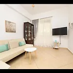 Athina شقة فندقية أوريكوم
