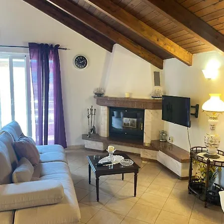 Aparthotel Athina *