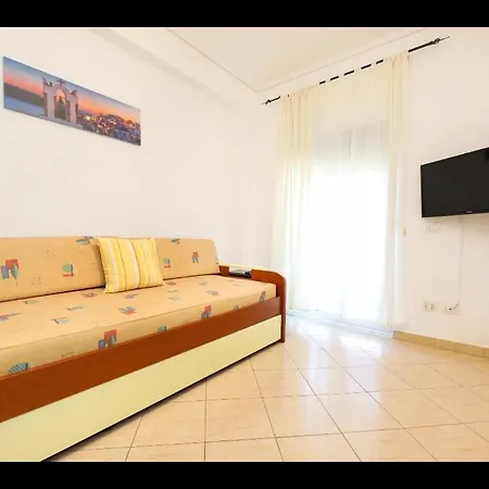 Athina Апарт-отель Орикум