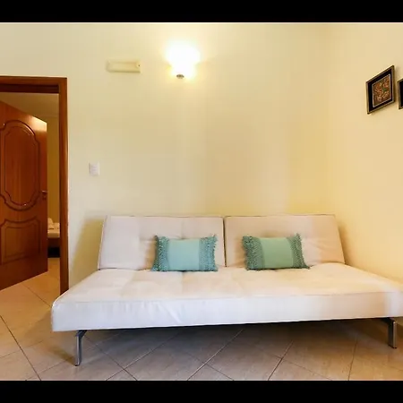 Апарт-отель Athina Орикум