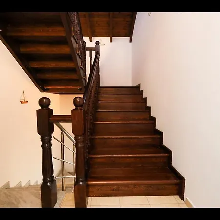 Athina Апарт-отель