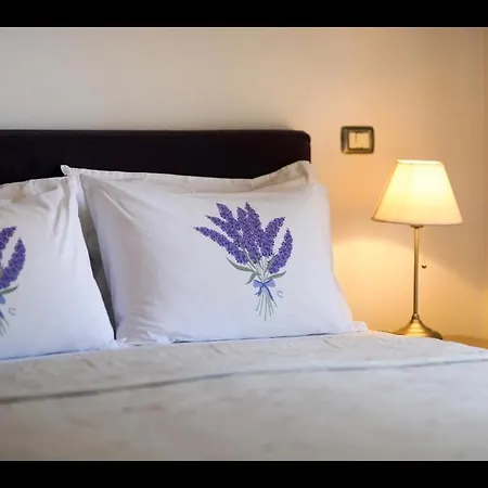 Lägenhetshotell Athina 4*