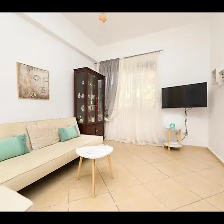 Athina Lägenhetshotell Bashkia e Orikumit