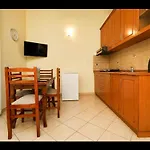 Athina 4* Orikumi