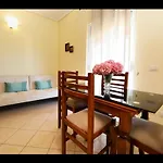 Aparthotel Athina 4*
