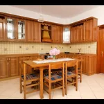 Aparthotel Athina 4*