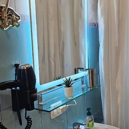 Athina Aparthotel
